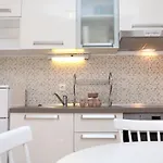 Lägenhet Remarkable 2-bed In Okrug Gornji